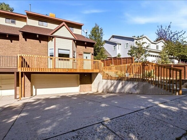 Photo - Cottonwood Heights 5 bed 3 bath Twin Home