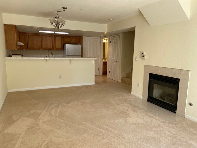 Foto del edificio - 105 Stone Pine Ln