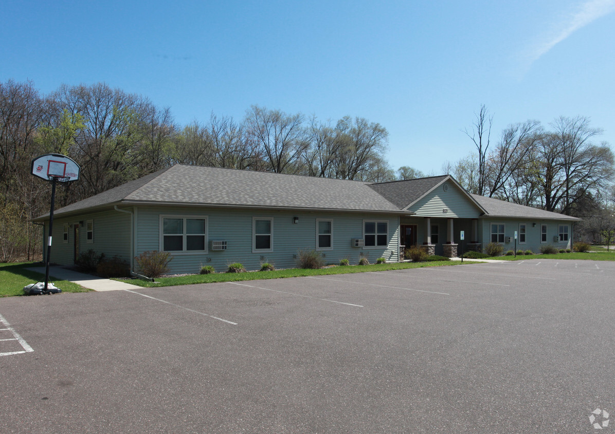 Primary Photo - Jeffers Road Apartments