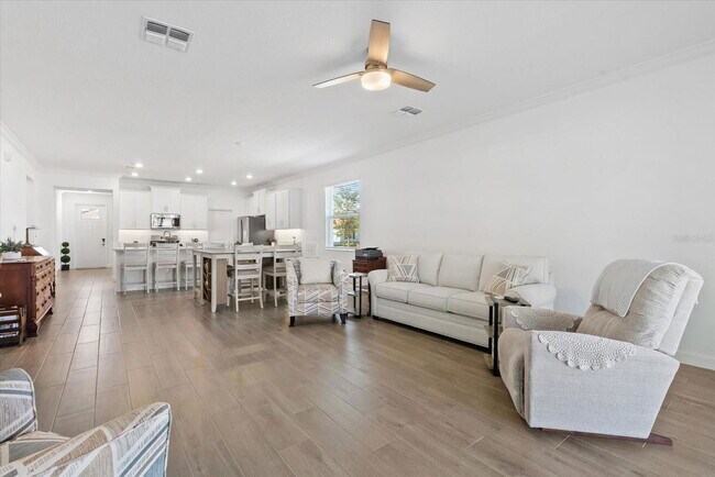 Foto del edificio - 5524 Little Path Dr