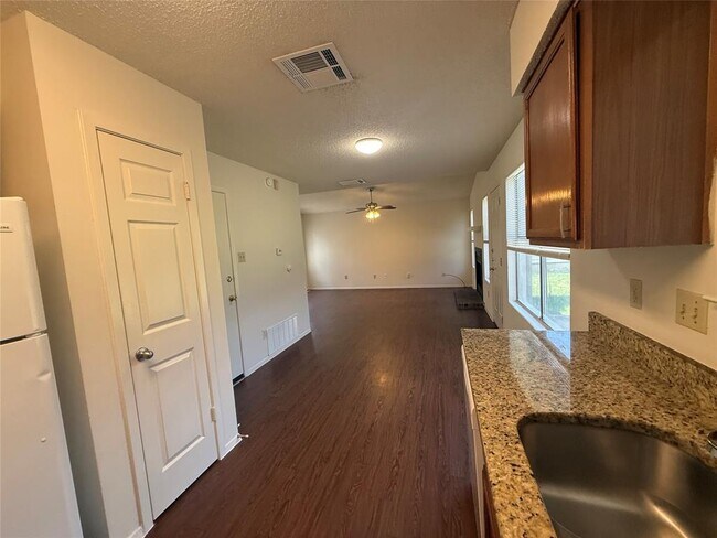 Foto del edificio - 10609 Archdale Dr
