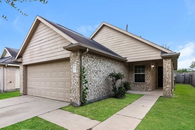 Foto del edificio - 15835 Regal Trace Ln
