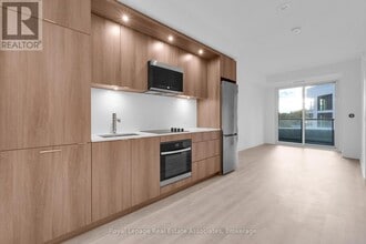 Building Photo - 60 Central Park Roadway