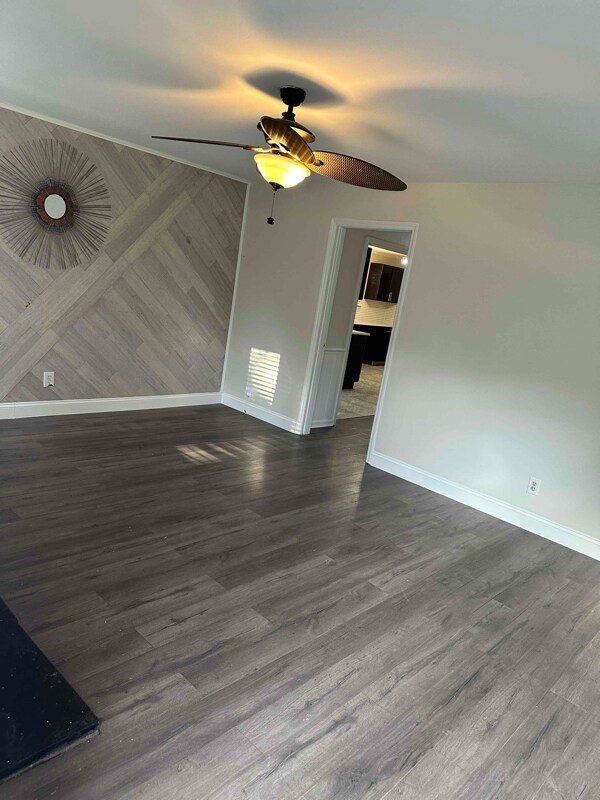 Foto del edificio - 836 Old Modena St