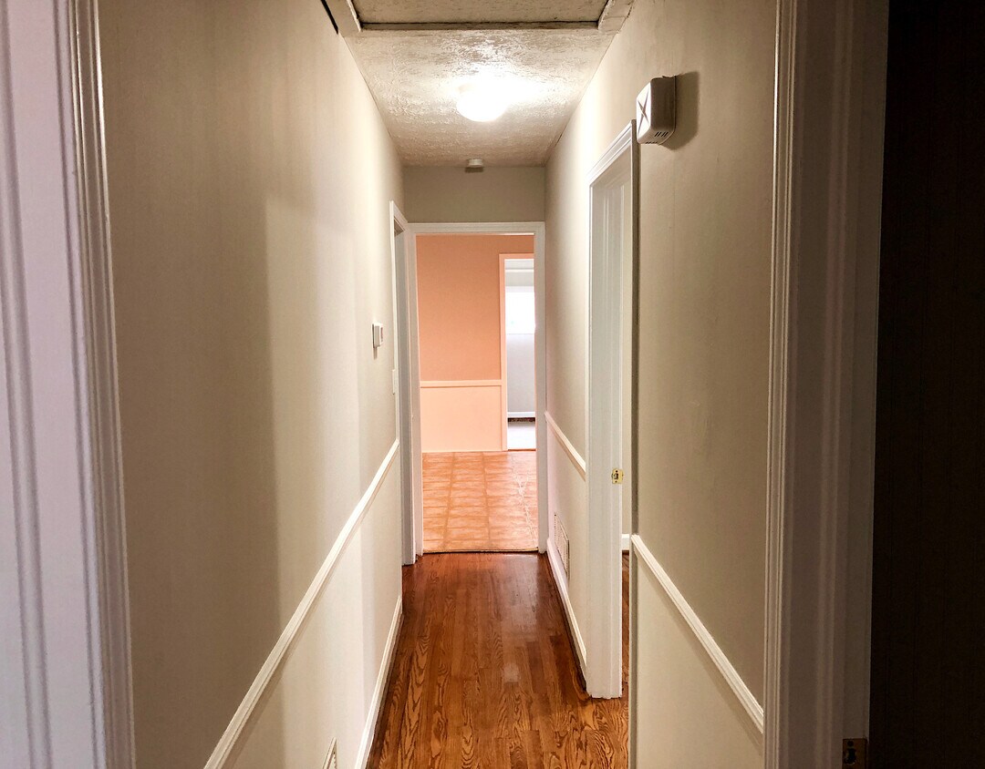 132 Waverly St, Easley, SC 29642 House for Rent in Easley, SC