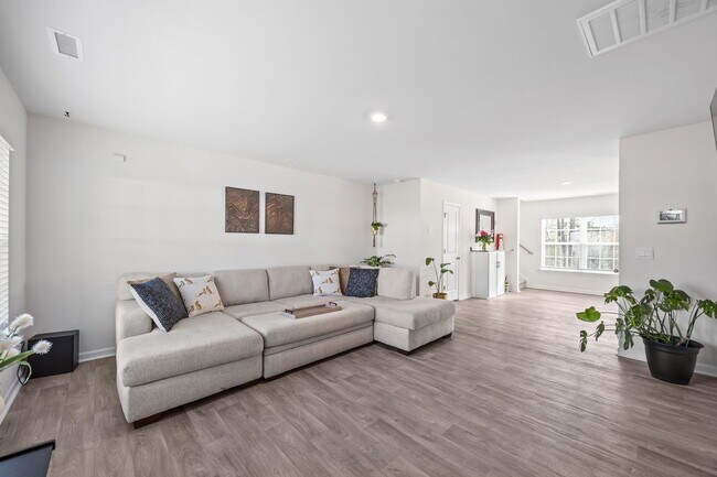 Foto del edificio - 3624 Turney Dr