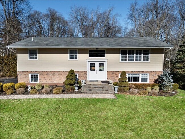 Building Photo - 160 Phillips Hill Rd