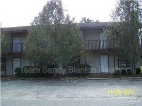 Building Photo - 711 Tumbleweed Trail