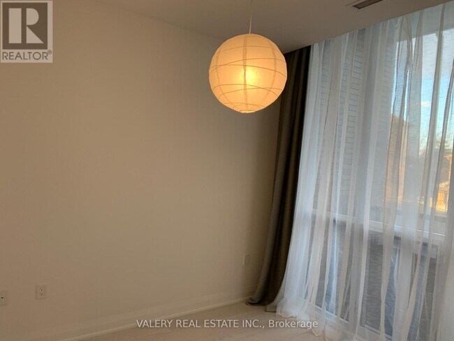 Building Photo - 26 Gibbs Rd