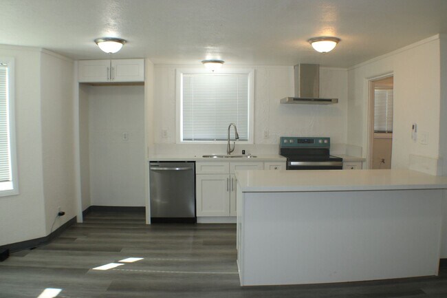 Foto del edificio - 27205 Anderson St