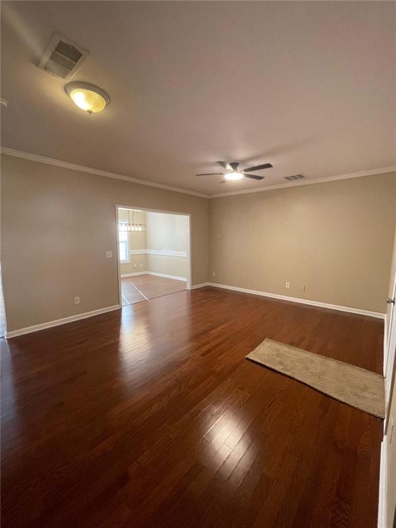 Building Photo - 282 Village Dr