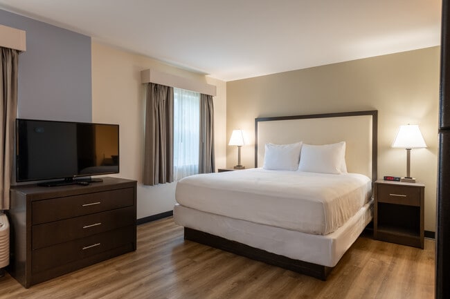 Building Photo - Franklin Extended Stay Hotel