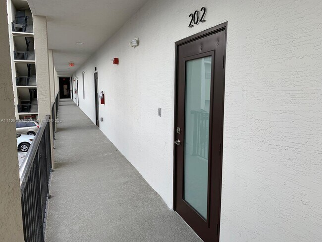 Foto del edificio - 8265 NW 41st St