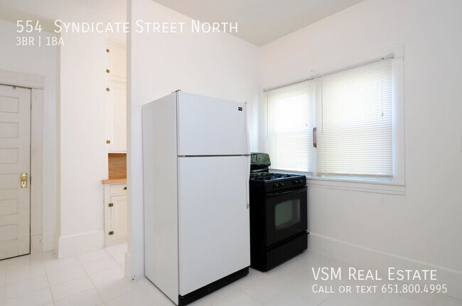 Building Photo - Schedule a Showing Today! Beautiful 3 Bedr...
