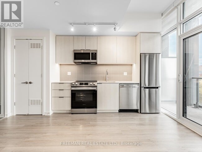 Photo du bâtiment - 50 Power St