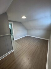 Building Photo - 36 A Victoria St