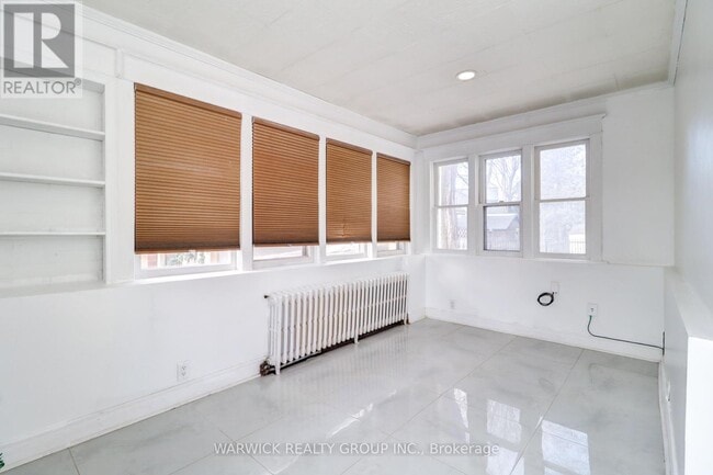 Building Photo - 74 Norseman St