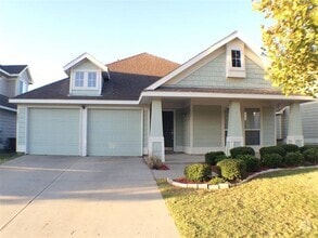 Building Photo - 9857 Old Field Dr