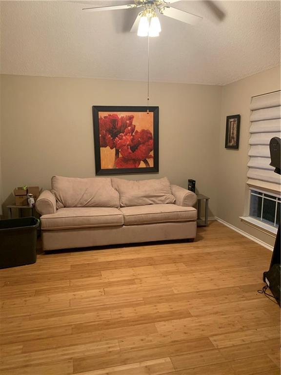 Foto del edificio - 1208 Woodhollow Cove