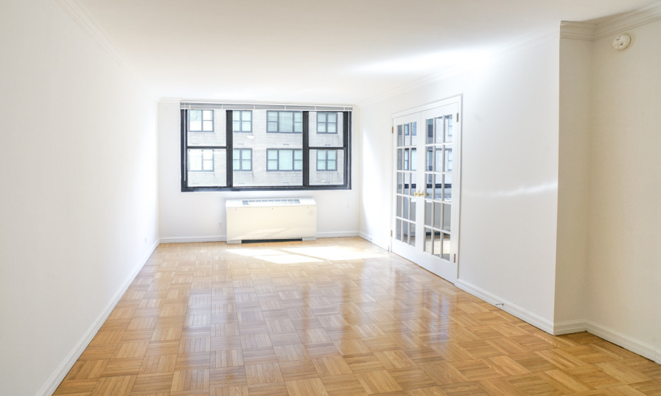 Foto principal - 350 W 58th St
