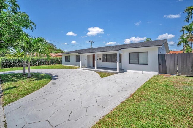 Foto del edificio - 3980 SW 121st Ave