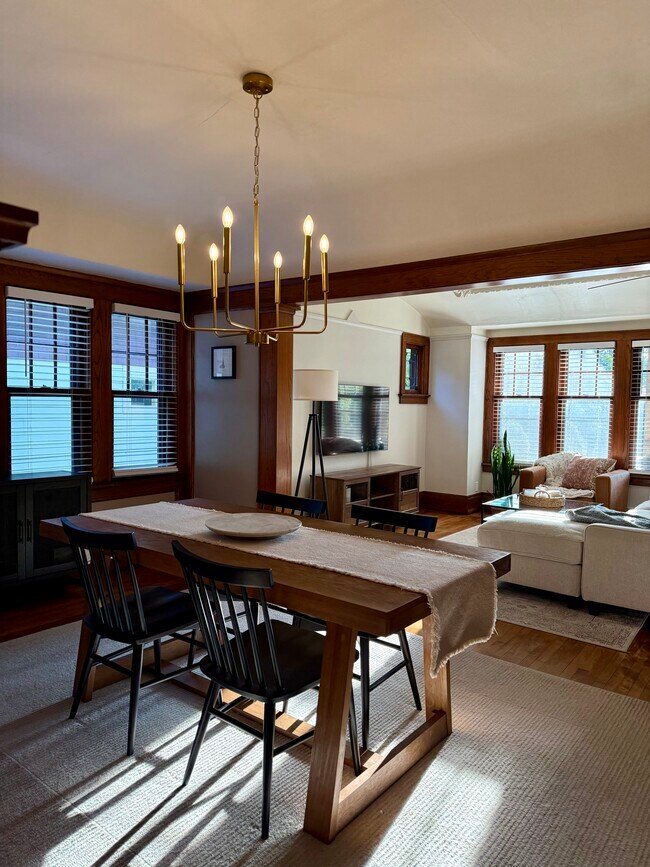 Foto del edificio - 2156 N 62nd St