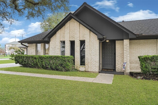 Building Photo - 13003 Frank Ln