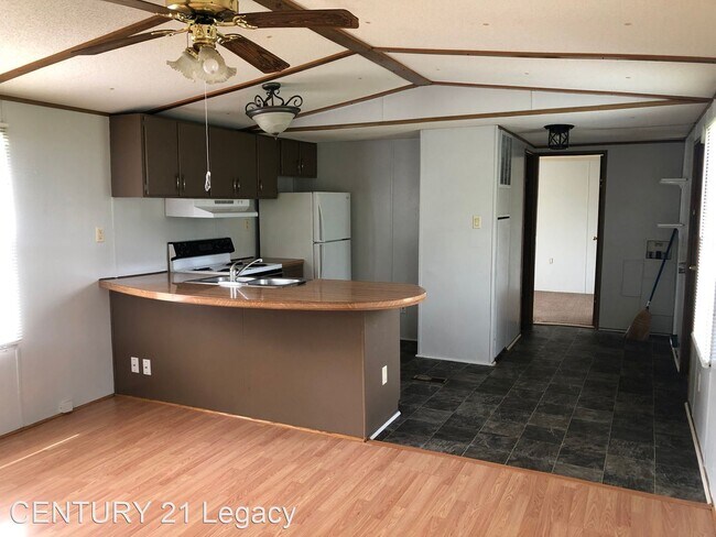 Building Photo - 2 br, 1 bath House - 119 Firewood Lane