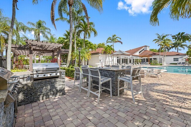 Foto del edificio - Centro at Davie Apartments