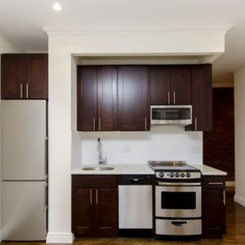Foto del edificio - 6136 Linden St