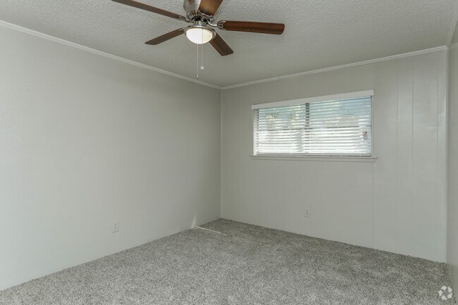 Foto del interior - Oaks at Mustang