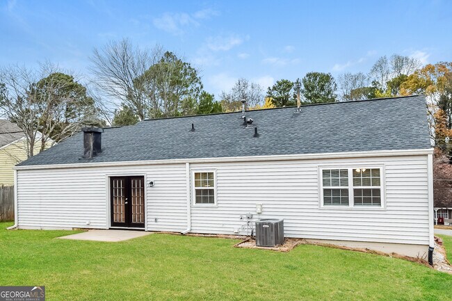 Foto del edificio - 2156 Newbury Rd