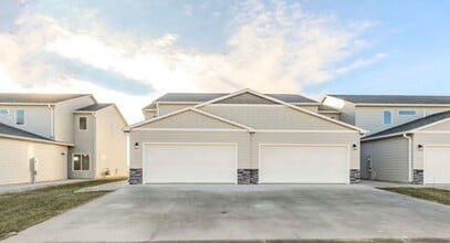 Building Photo - 8154 E Tencate Pl