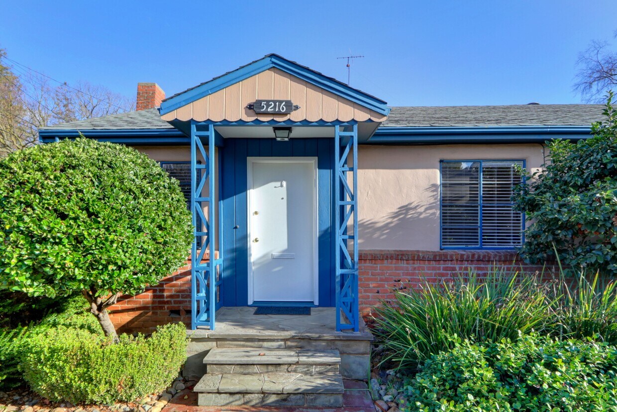 Primary Photo - 5216 J St