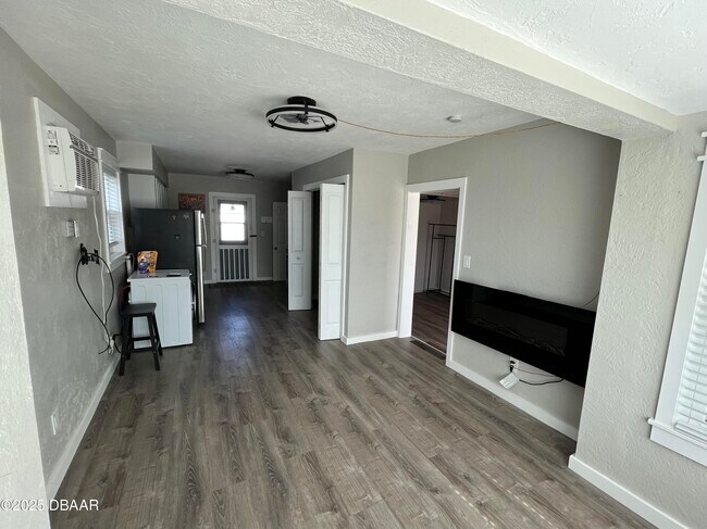 Foto del edificio - 515 Frances Terrace