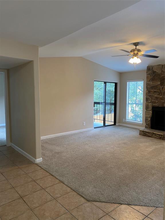 Building Photo - 17401 Red Oak Dr