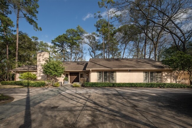 Foto del edificio - 614 Saddlewood Ln