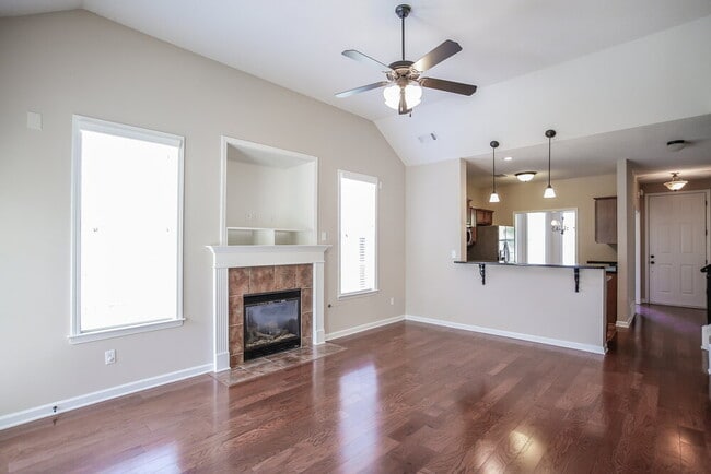 Building Photo - 4960 Bending Creek Cove