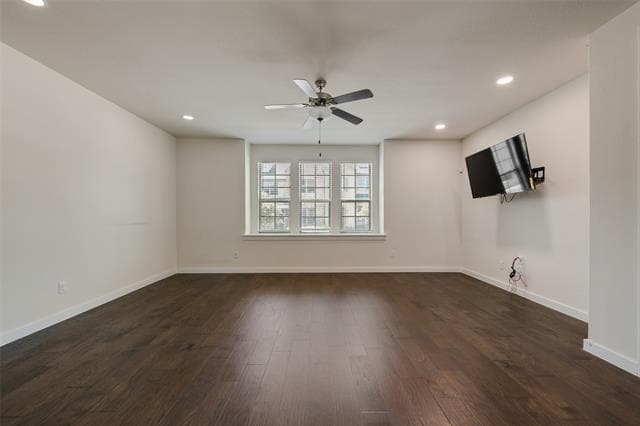 Building Photo - 1338 Casselberry Dr
