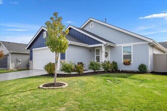 Building Photo - 12107 W Terrazzo Dr