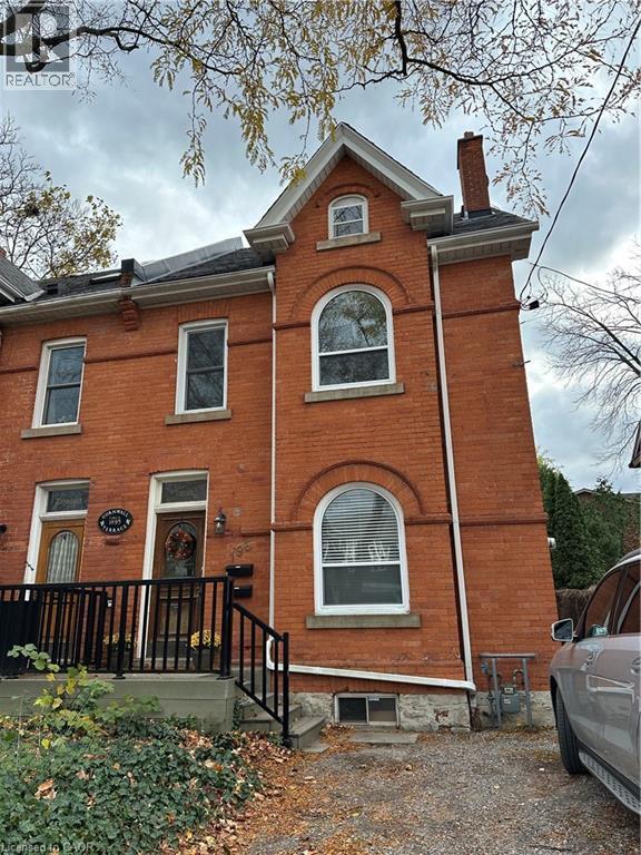 Photo principale - 196 Hatt St