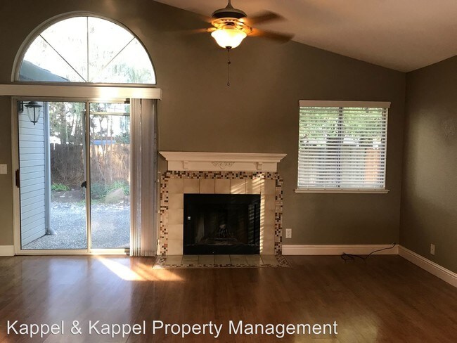 Building Photo - 3 br, 2 bath House - 260 Carpenter Court