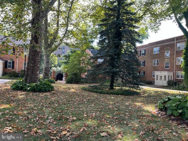 Foto del edificio - 42 Conshohocken State Rd