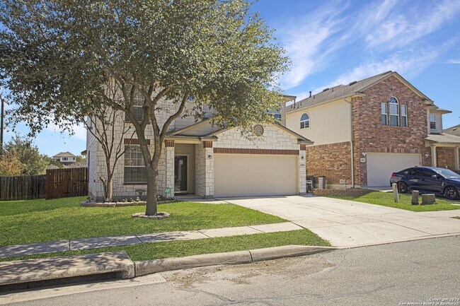 Building Photo - BEAUTIFUL 3-BEDROOM HOME WITH FANTASTIC PATIO IN ALAMO RANCH
