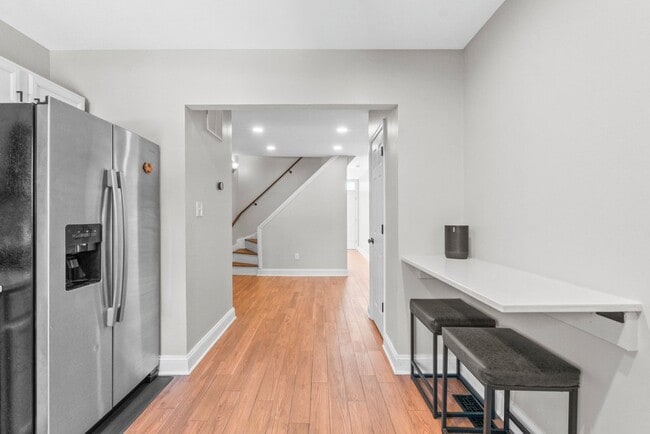 Foto del edificio - 324 W 29th St