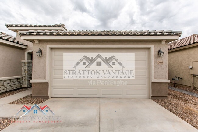 Building Photo - 17645 W Palo Verde Dr