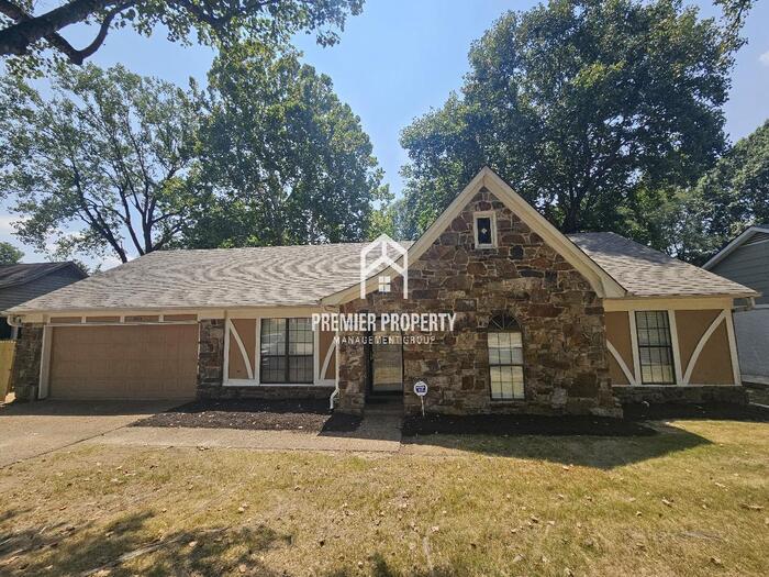 Primary Photo - 7103 Shadow Oaks Dr