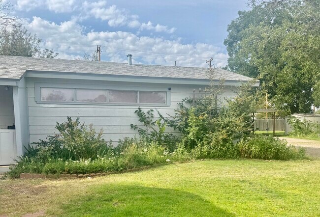 Foto del edificio - 710 12th St