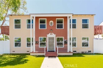 Building Photo - 3000 W Victory Blvd