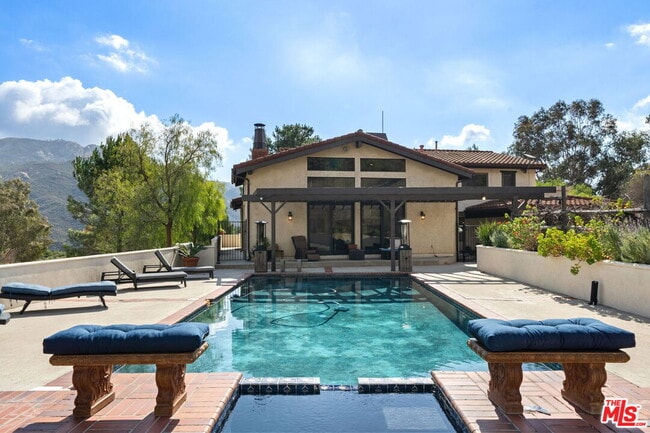 Building Photo - 25615 Mulholland Hwy